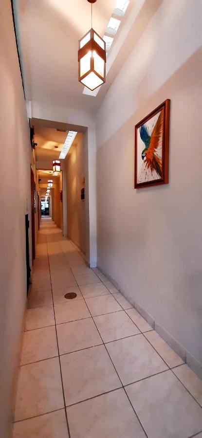 Hostal Huayruro Iquitos Zewnętrze zdjęcie